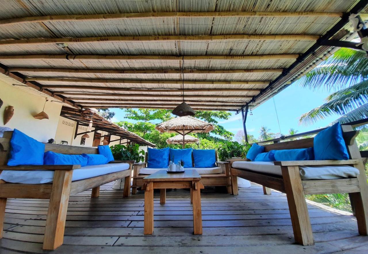 Guesthouse The 4 Fish Manado Ngoại thất bức ảnh