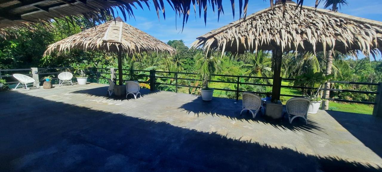 Guesthouse The 4 Fish Manado Ngoại thất bức ảnh