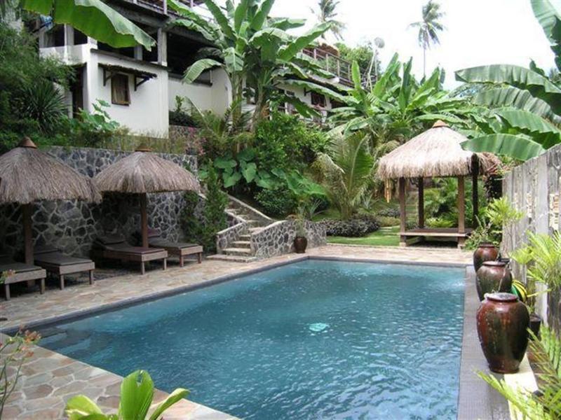 Guesthouse The 4 Fish Manado Ngoại thất bức ảnh